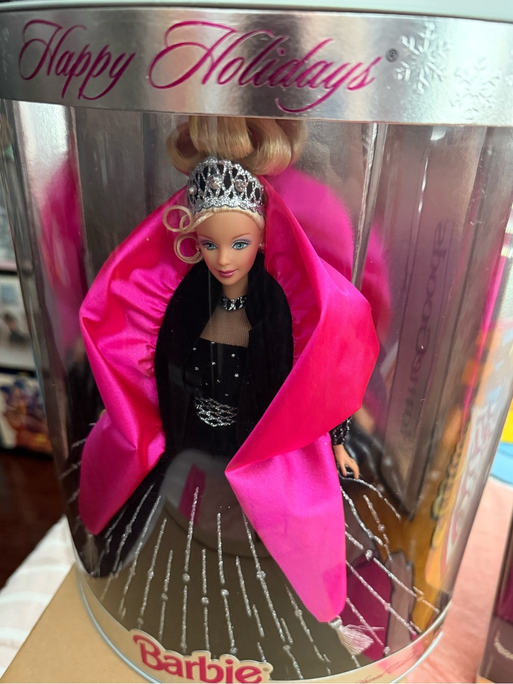 1998 Holiday Barbie Doll special edition black velvet w/fuschia Mackie face